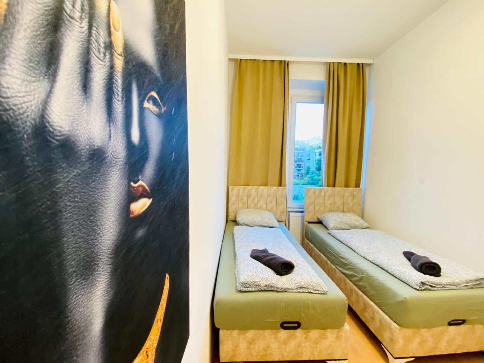 Bright 5br Shared W Great Transport Link Apartmán *