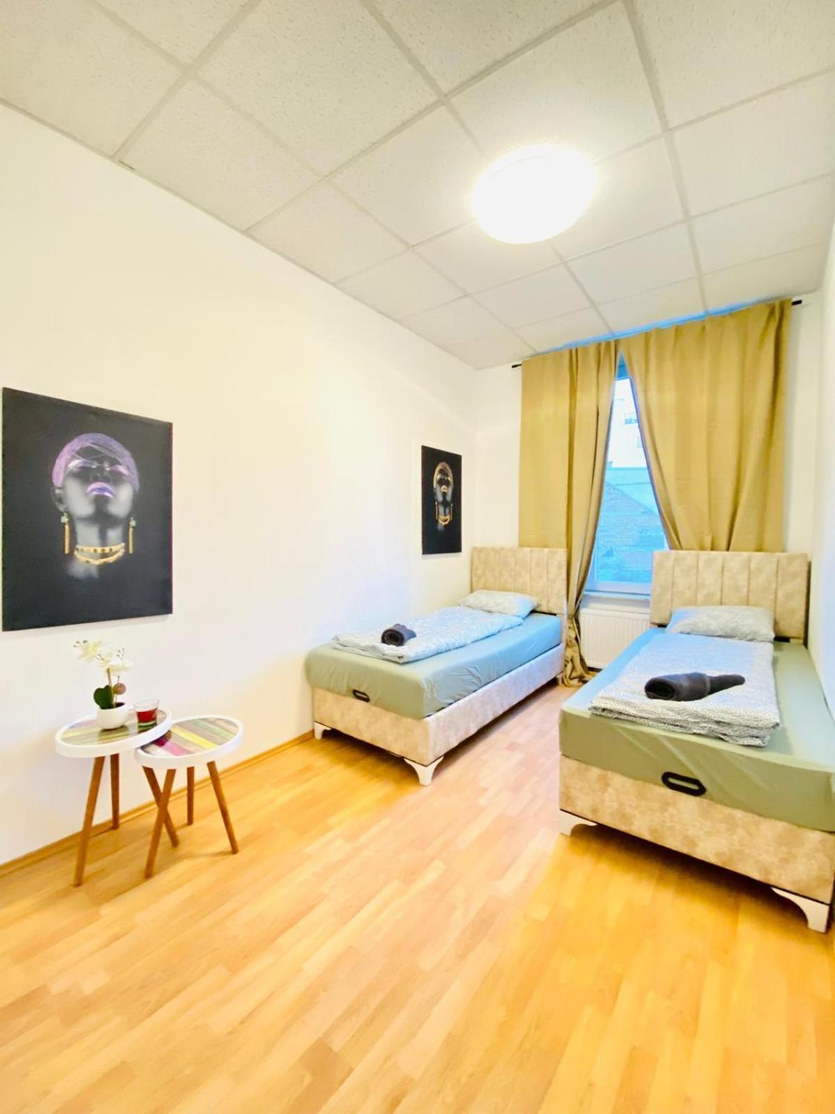 Bright 5br Shared W Great Transport Link Vídeň