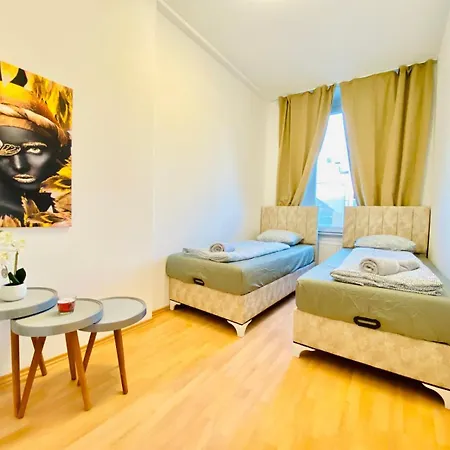 Bright 5Br Shared Apartment W Great Transport Link Vídeň Exteriér fotografie