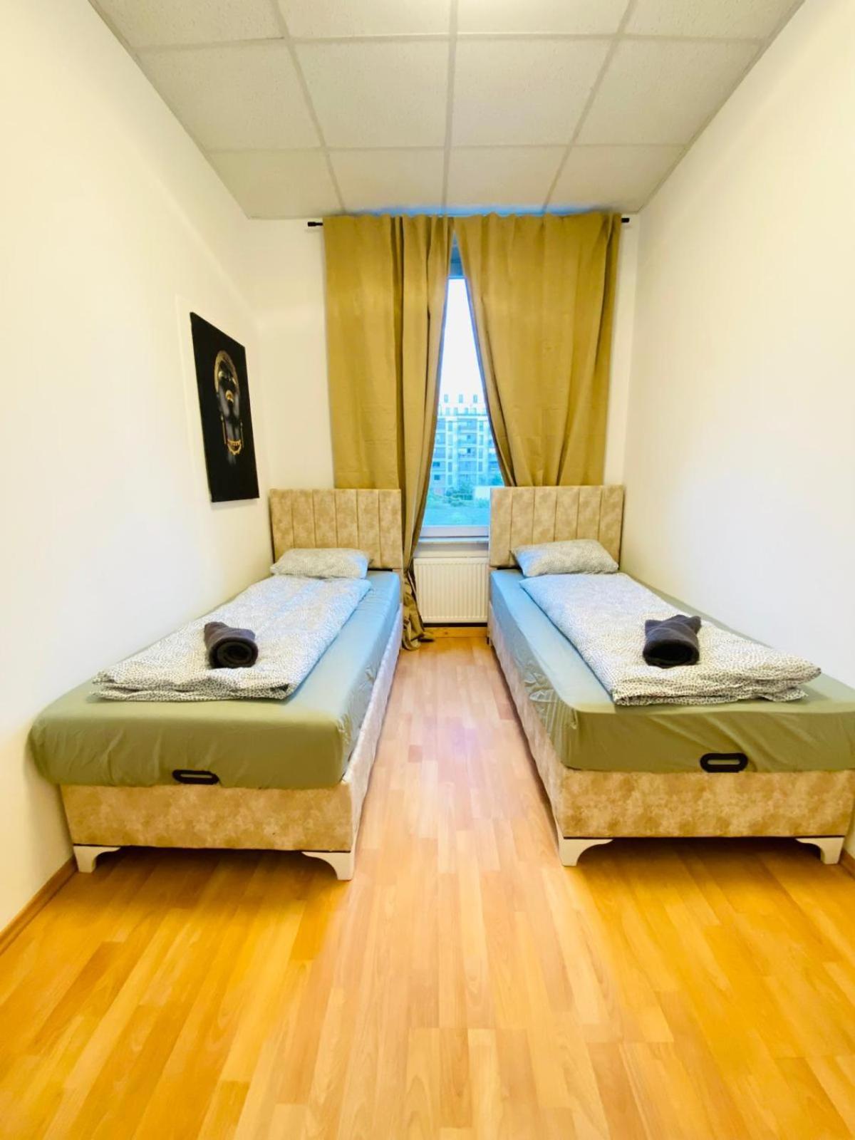 Apartment Bright 5br Shared W Great Transport Link Vienna